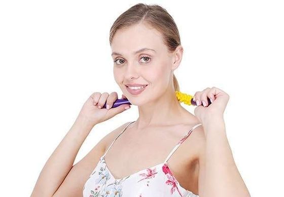 Handheld Wraparound Neck Massager gemaakt van recyclebaar plastic voor persoonlijke ontspanning