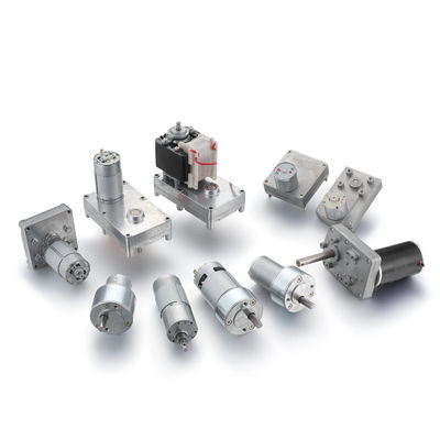 Hoog koppel laag toerental Universele 12V gelijkstroomversnellingsmotor Model IP 44 Beschermingsspurversnellingsontwerp